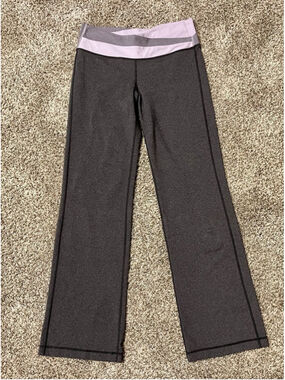 Lululemon Women’s Astro Pant, Size 8, 30” Inseam